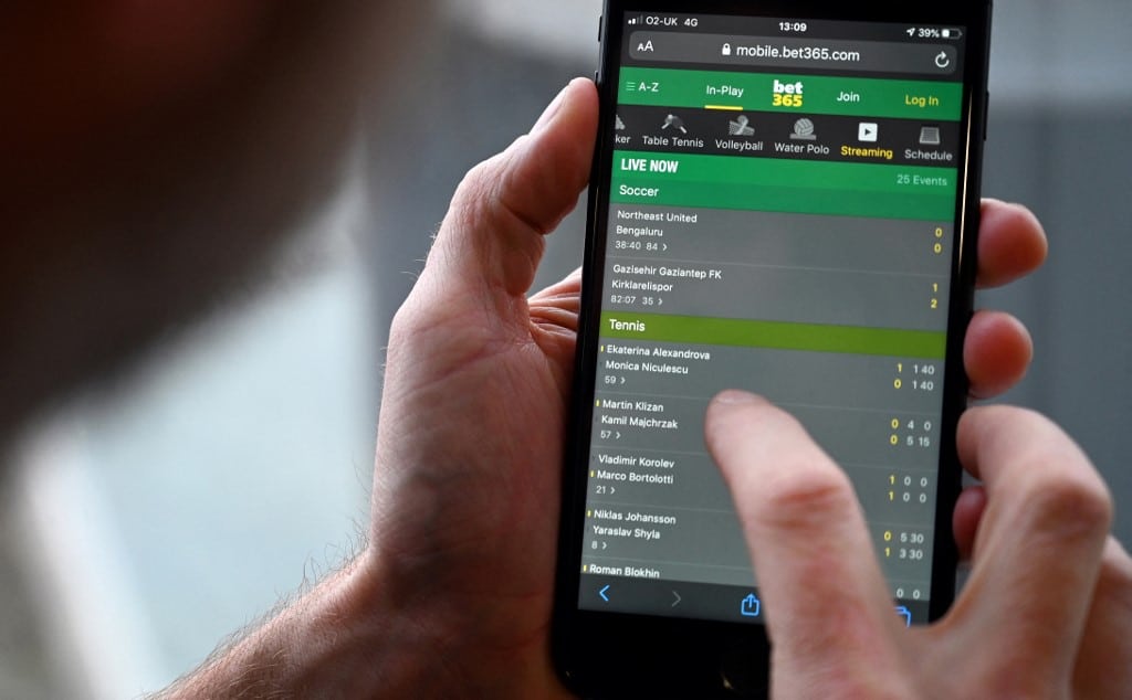 Best Sports Betting Apps | Top Sports Mobile Betting Apps 2022