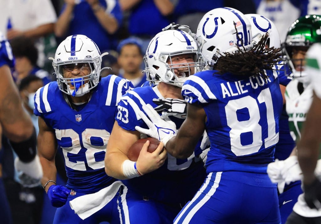 indianapolis colts players celebrate touchdown nfl
