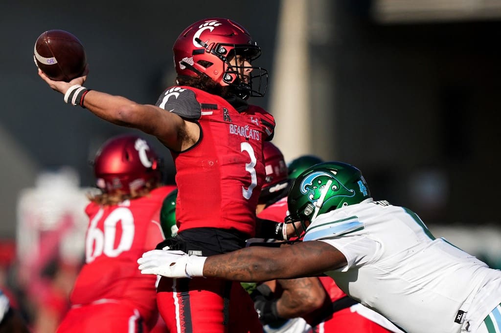 Evan Prater Cincinnati Bearcats College Football