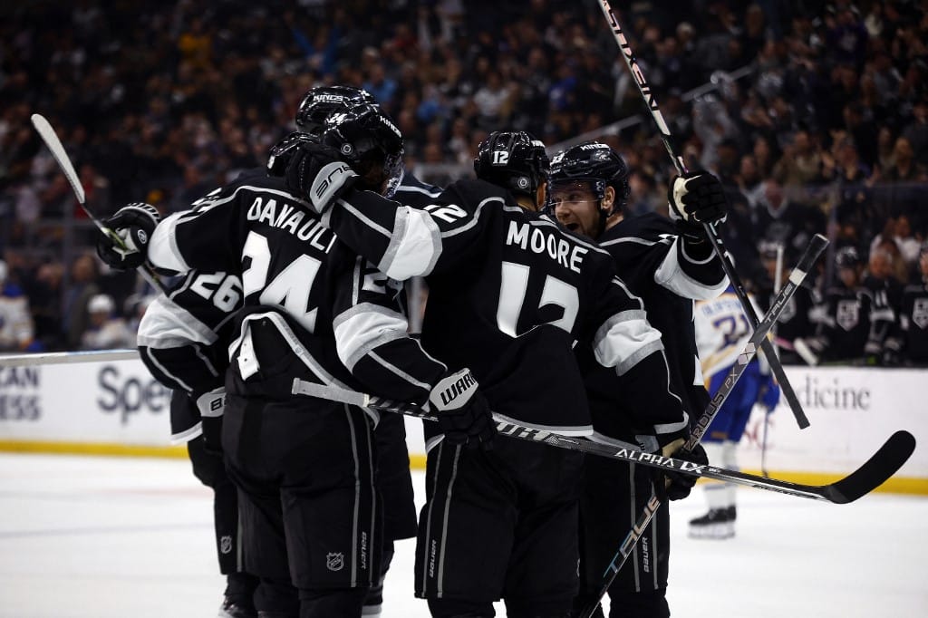 Buffalo Sabres at Los Angeles Kings odds, picks and predictions