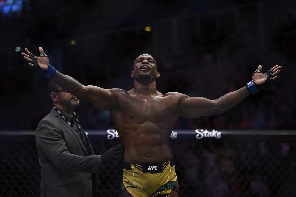 Jailton Almeida Shamil Abdurakhimov heavyweight bout