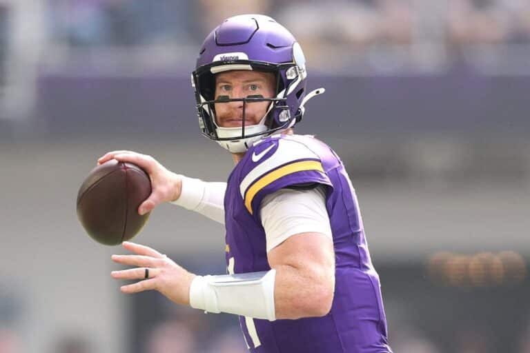 Carson Wentz #11 of the Minnesota Vikings throws a pass during the first quarter against the Cincinnati Bengals