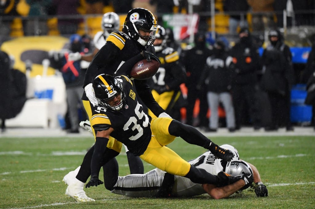 Minkah Fitzpatrick Pittsburgh Steelers NFL quarterback