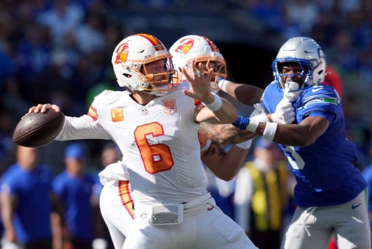 Baker Mayfield #6 of the Tampa Bay Buccaneers throws a pass against the Seattle Seahawks