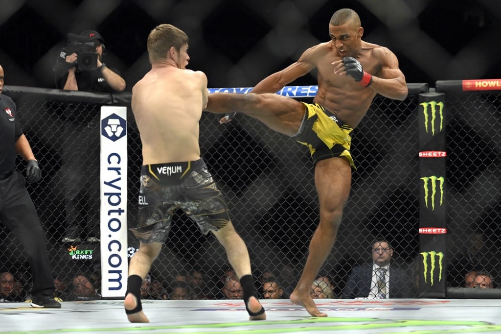 Edson Barboza Bryce Mitchell UFC 272