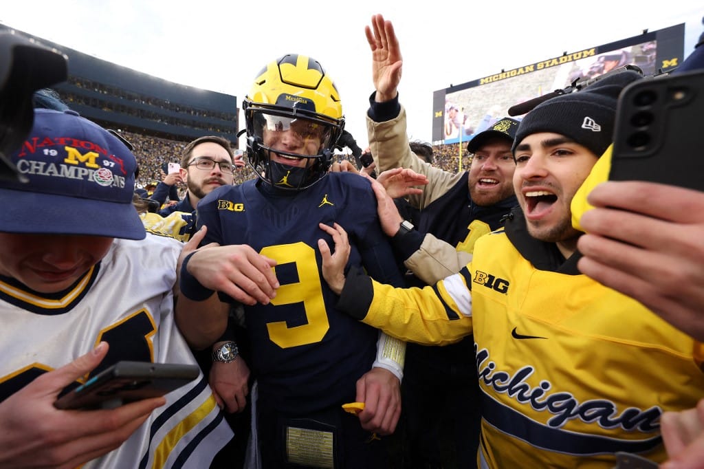 J.J. McCarthy Michigan Wolverines college football player