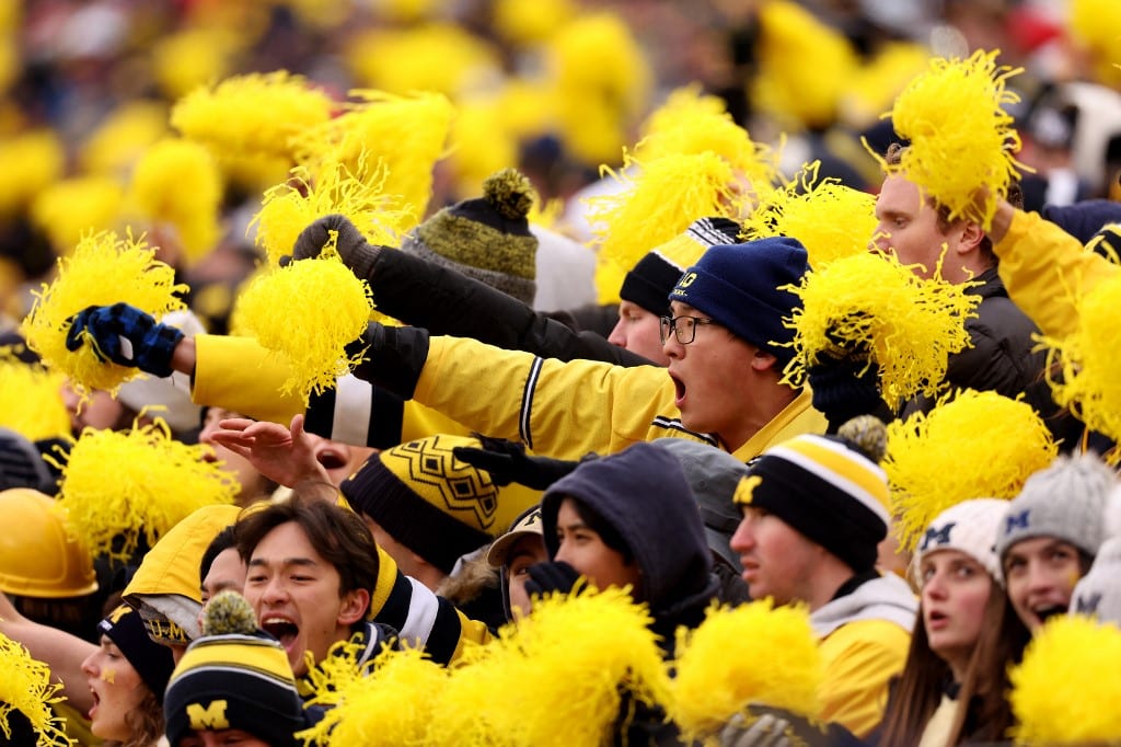 Michigan Wolverines Fans Cheer Against Ohio State