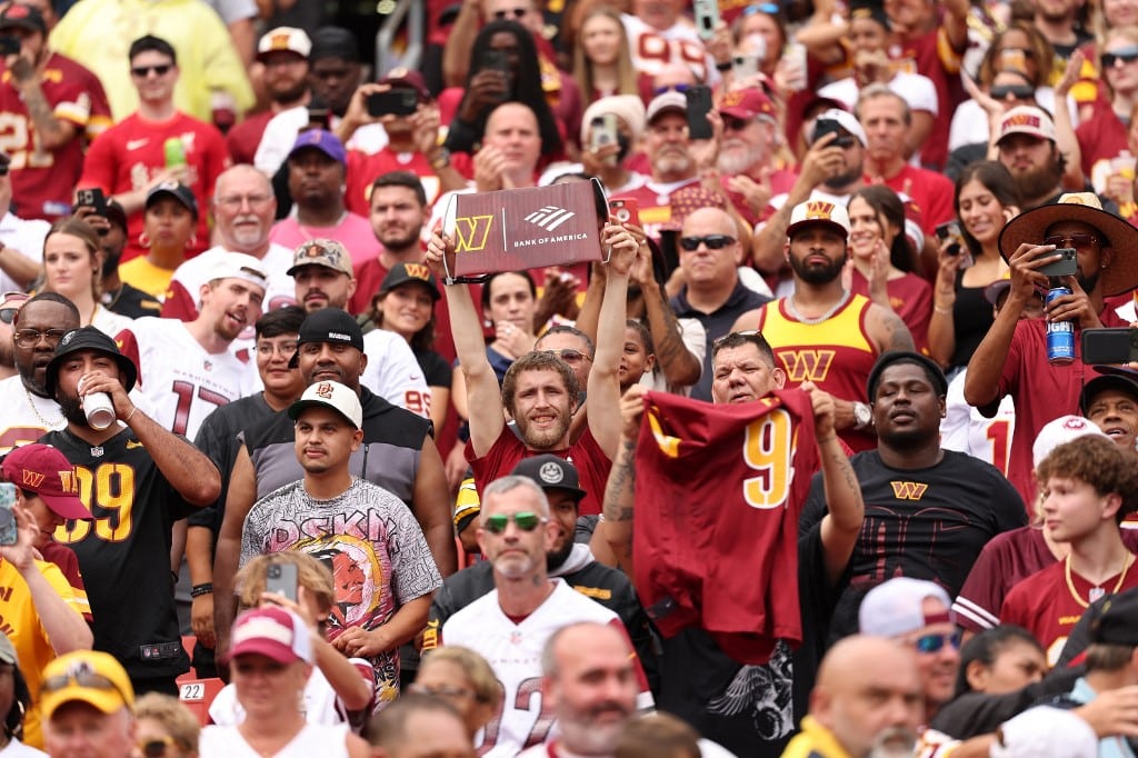 Washington Commanders Fans Cheer vs Cardinals