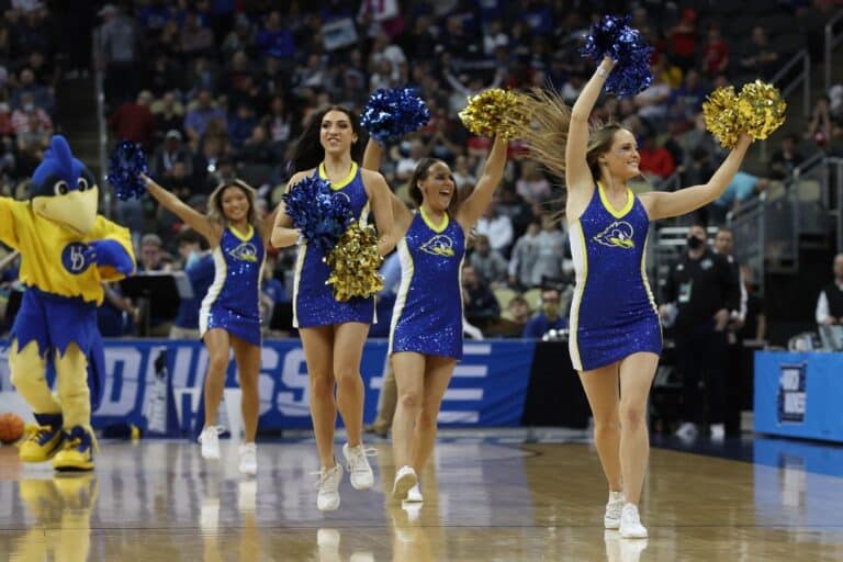 Delaware Fightin Blue Hens Cheerleaders Perform at Timeout