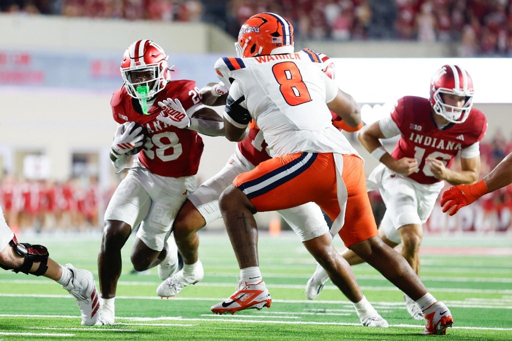 Khobie Martin #28 of the Indiana Hoosiers runs for a touchdown against the Illinois Fighting Illini