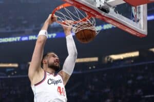 Oklahoma City Thunder v Los Angeles Clippers