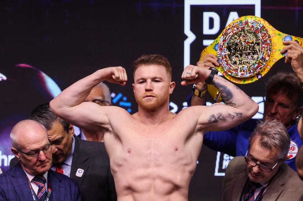BOX-KSA-MIDDLE-CANELO-SCULL-WEIGH IN