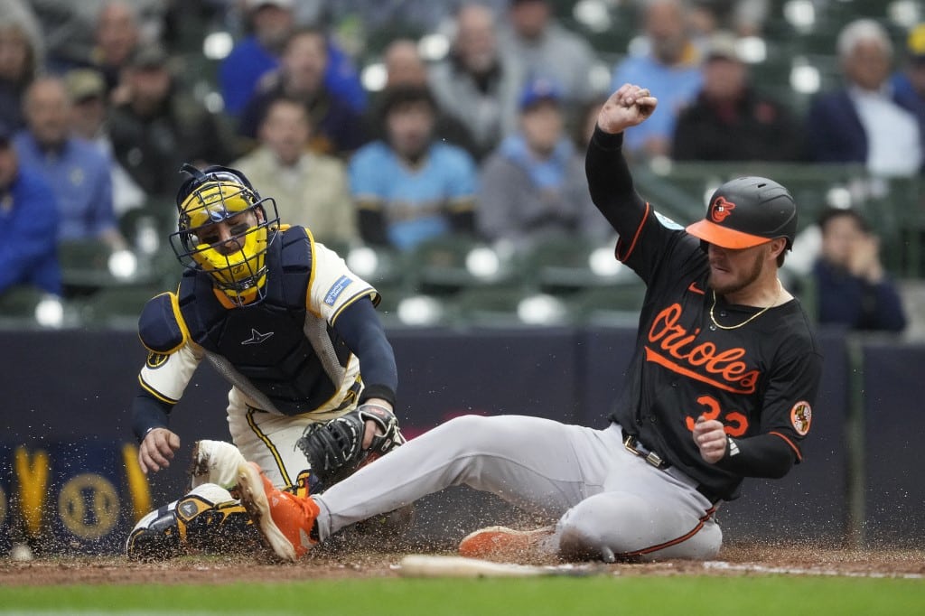 Baltimore Orioles v Milwaukee Brewers