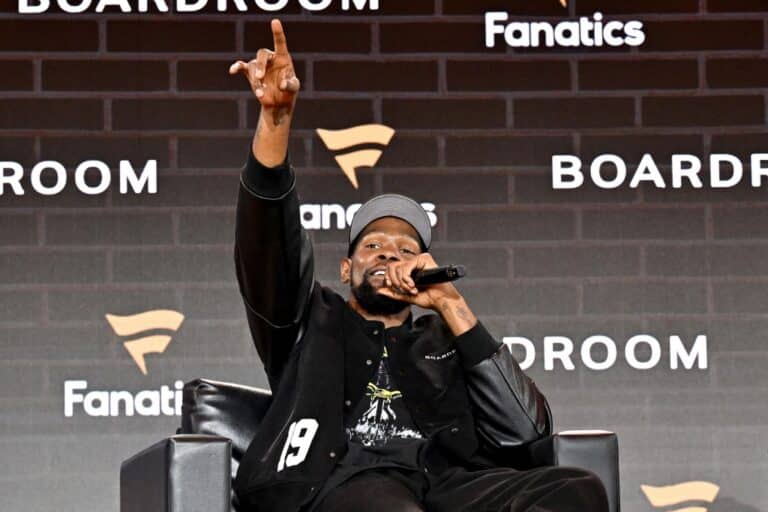Kevin Durant Speaks Onstage at Fanatics Fest NYC