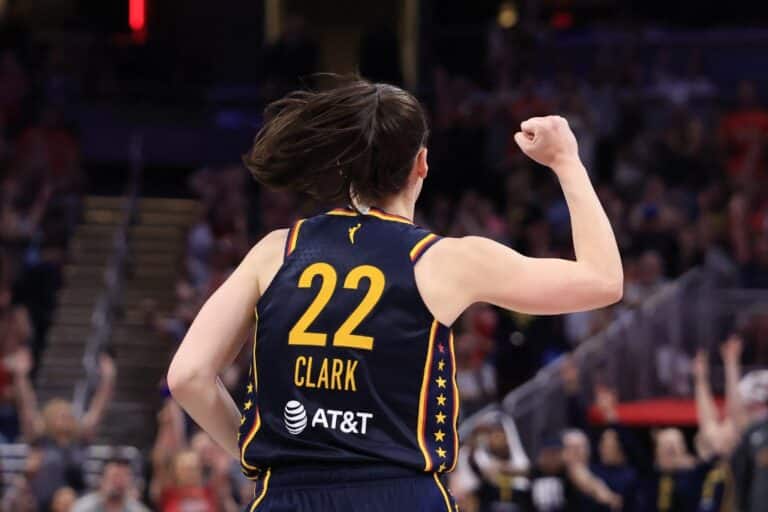 Caitlin Clark Indiana Fever v Dallas Wings