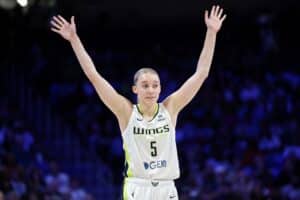 Paige Bueckers Dallas Wings v Phoenix Mercury