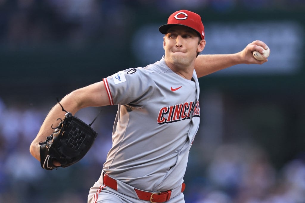 Nick Lodolo #40 of the Cincinnati Reds pitches during the first inning against the Chicago Cubs