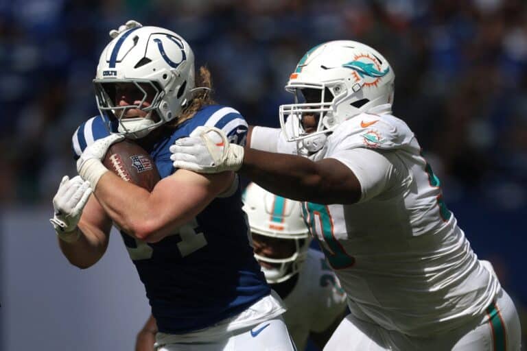 Tyler Warren #84 of the Indianapolis Colts runs the ball during the fourth quarter against the Miami Dolphins.