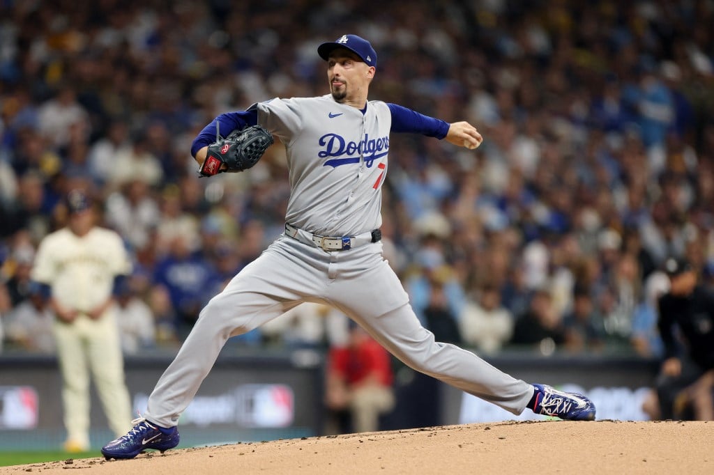 Blake Snell #7 of the Los Angeles Dodgers pitches during the first inning against the Milwaukee Brewers