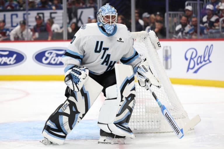 Karel Vejmelka #70 of the Utah Mammoth at play against the Colorado Avalanche.