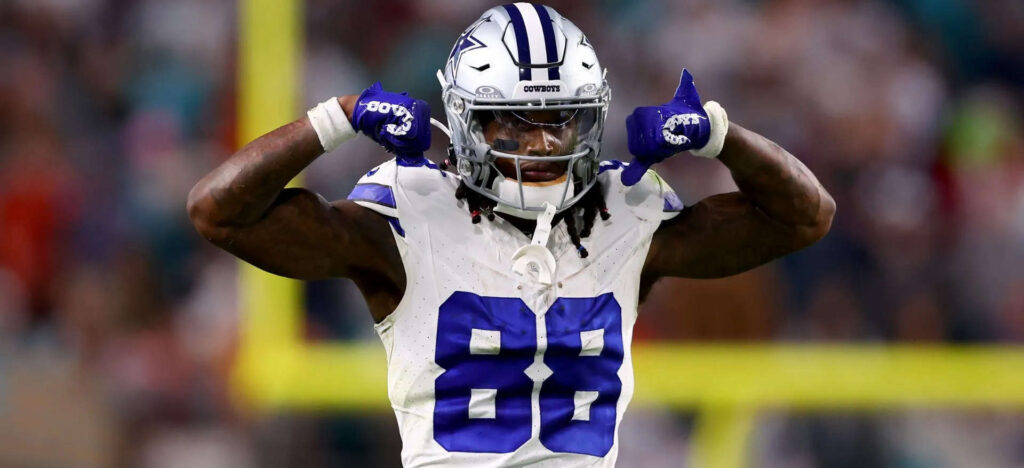 CeeDee-Lamb-2025 - Oddstrader CeeDee Lamb of the Cowboys Flexing