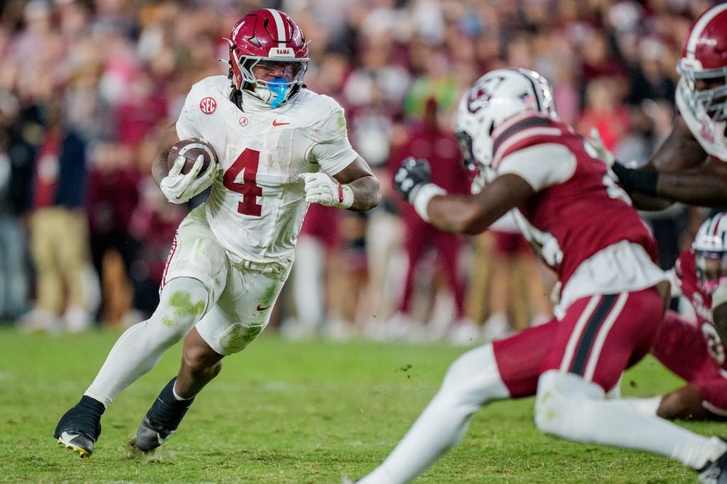 Daniel Hill #4 of the Alabama Crimson Tide runs with the ball against the South Carolina Gamecocks. College football odds week 11