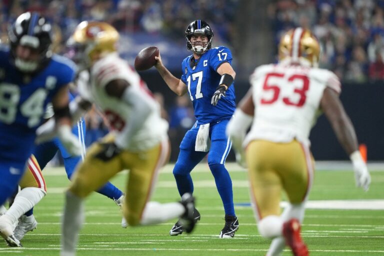 San Francisco 49ers v Indianapolis Colts - NFL 2025 - Oddstrader - Oddstrader Philip Rivers #17 of the Indianapolis Colts looks to pass during the first quarter of the game against the San Francisco 49ers.
