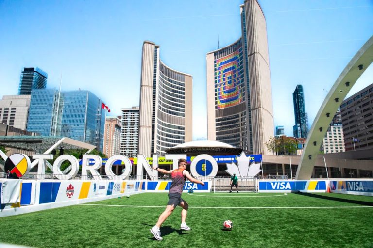 Photo by @coldbeer: https://www.pexels.com/photo/soccer-game-at-toronto-city-hall-sunlit-37977400/