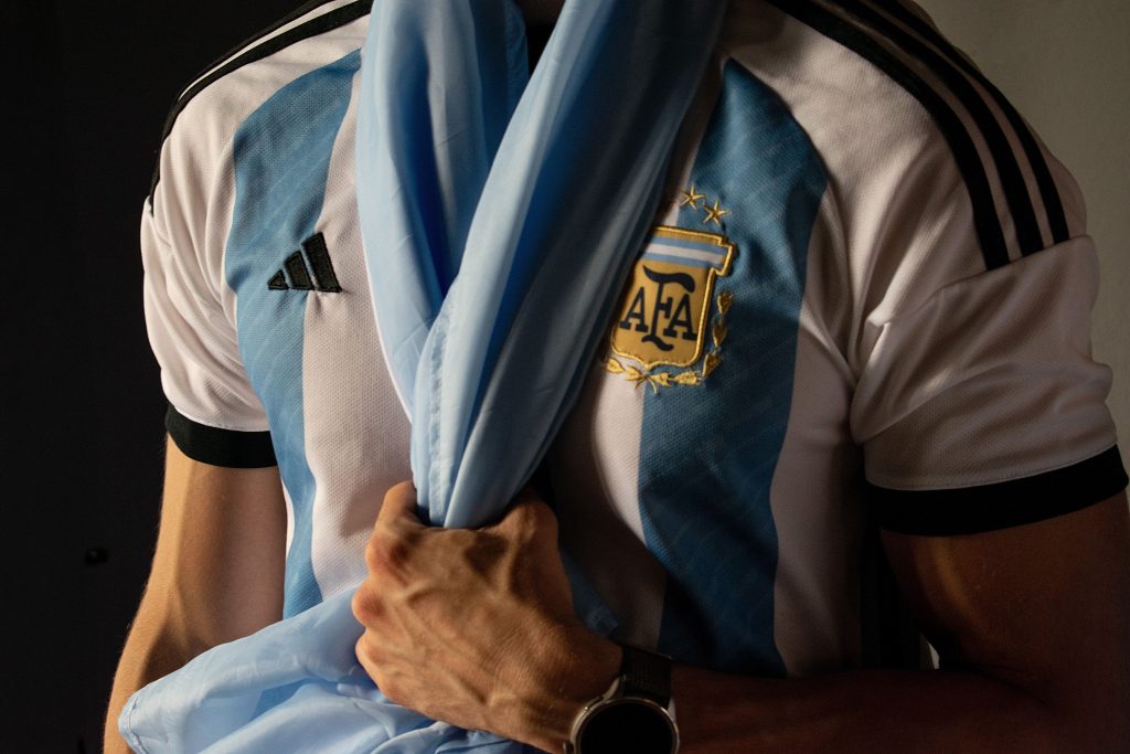 Photo by Renan Braz: https://www.pexels.com/photo/man-holding-argentina-soccer-jersey-35861269/